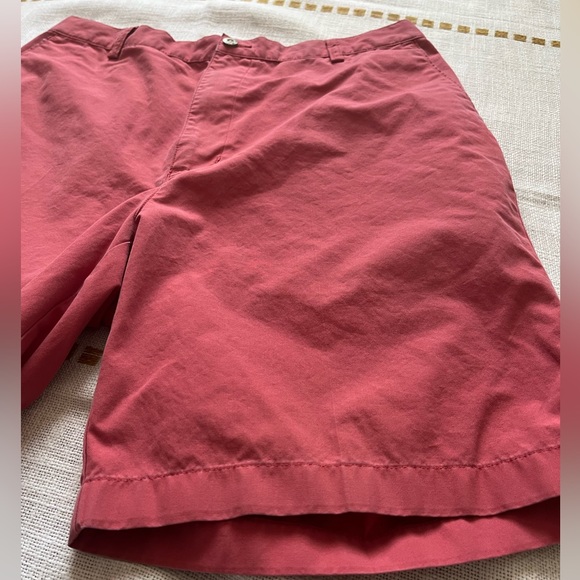 Vintage coral men’s shorts - Picture 2 of 9
